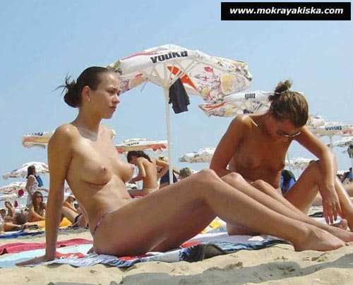 Фото пляжные голые девушки 25 фото